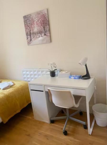 Cosy Private Rooms In Euston Square, Central Londra Esterno foto